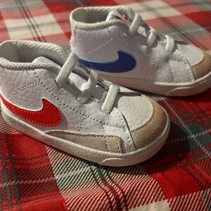 Infant Nike shoes